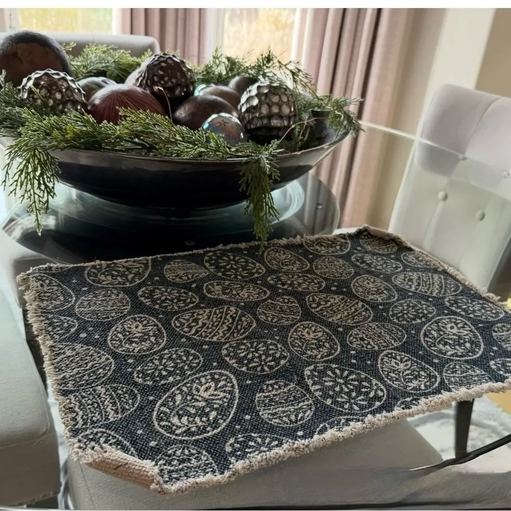 Shabby Chic by Rachel Ashwell Set of 4 Easter Egg Placemats Teal Blue and White
